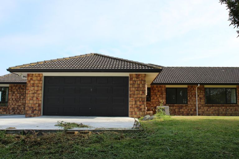Photo of property in 183 Kimihia Road, Huntly, 3771