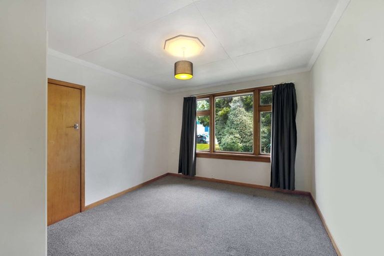 Photo of property in 6 Ontario Street, East Gore, Gore, 9710