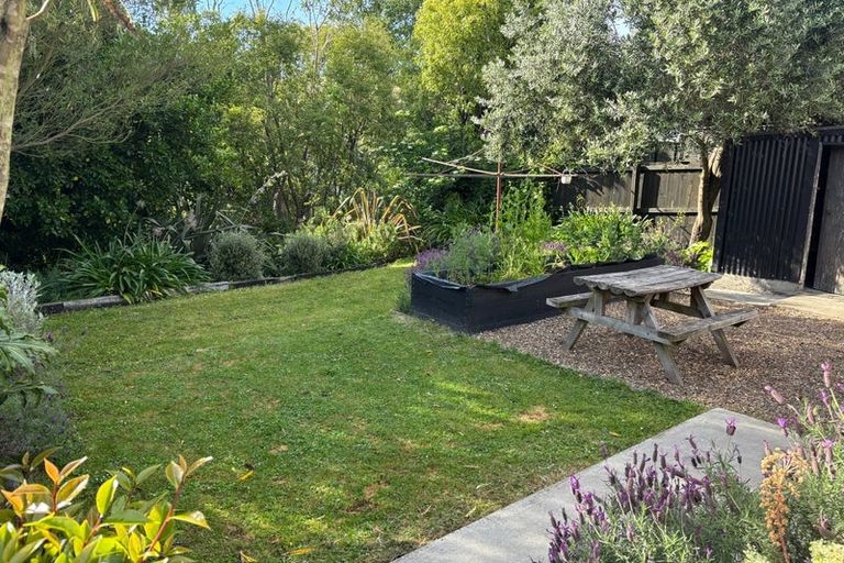 Photo of property in 12 Kitchener Place, Opawa, Christchurch, 8023