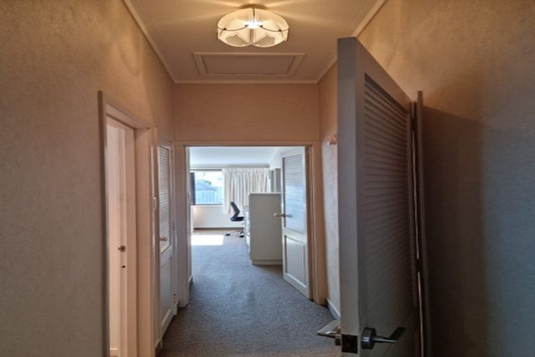 Photo of property in 399 Marine Parade, Napier South, Napier, 4110