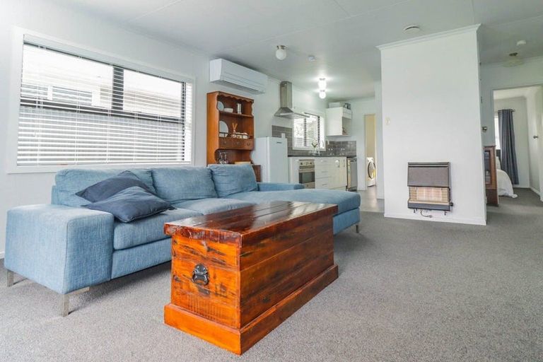 Photo of property in 11 Slacks Road, Awapuni, Palmerston North, 4412