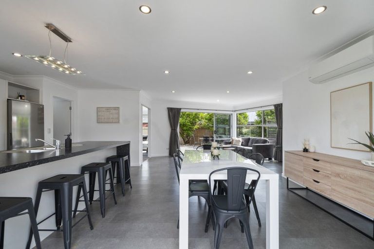 Photo of property in 14 Millbrook Place, Ashhurst, 4810