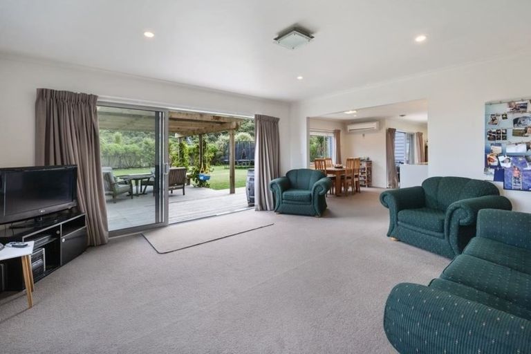 Photo of property in 23 Pukeko Way, Kinloch, Taupo, 3377