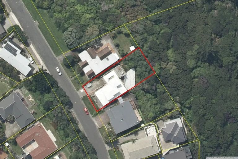 Photo of property in 164 Kahu Road, Paremata, Porirua, 5024