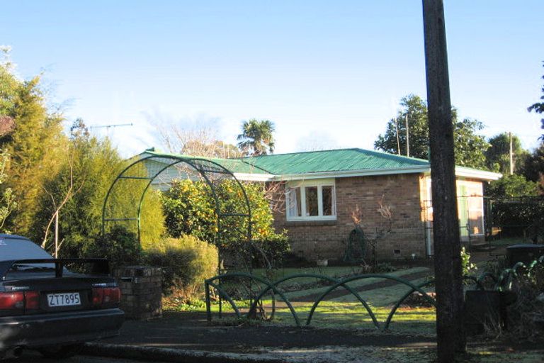 Photo of property in 6 Cotter Place, Hamilton East, Hamilton, 3216