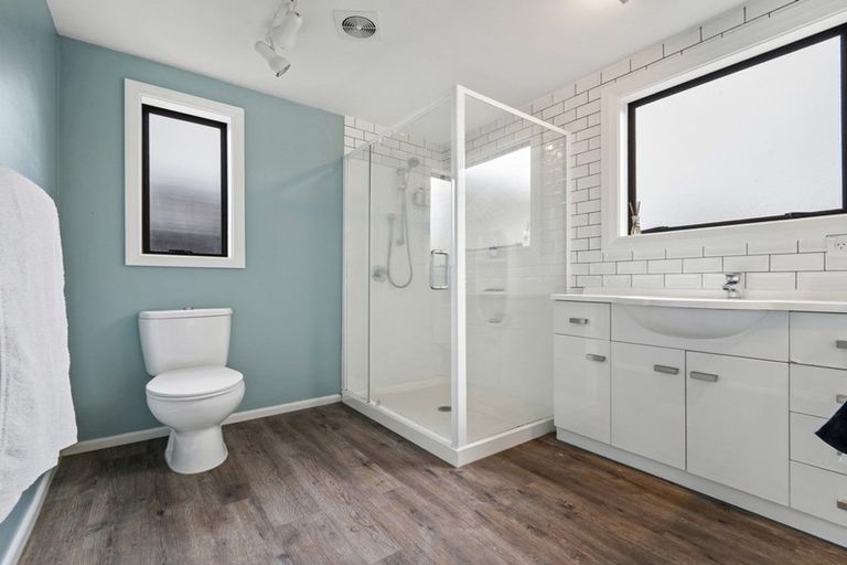 Photo of property in 170 Shaw Avenue, New Brighton, Christchurch, 8083