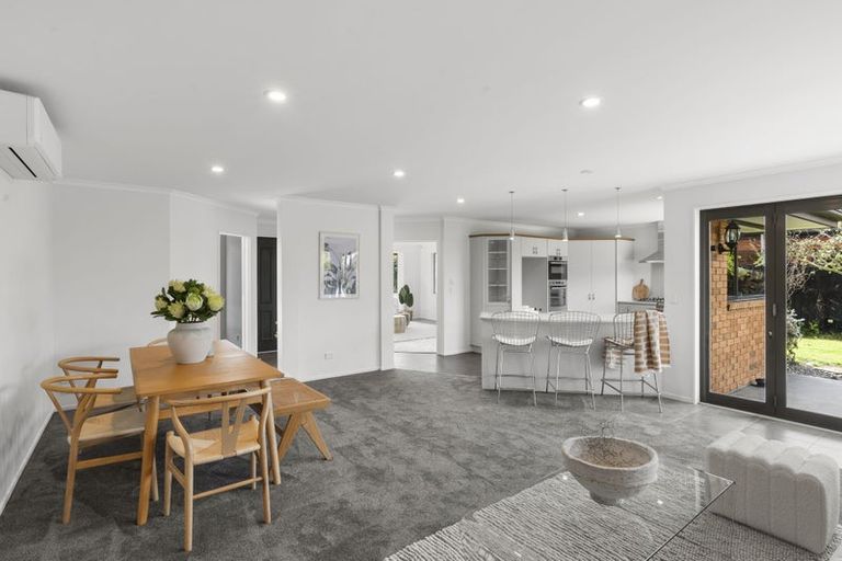 Photo of property in 58 Rothesay Road, Parklands, Christchurch, 8083