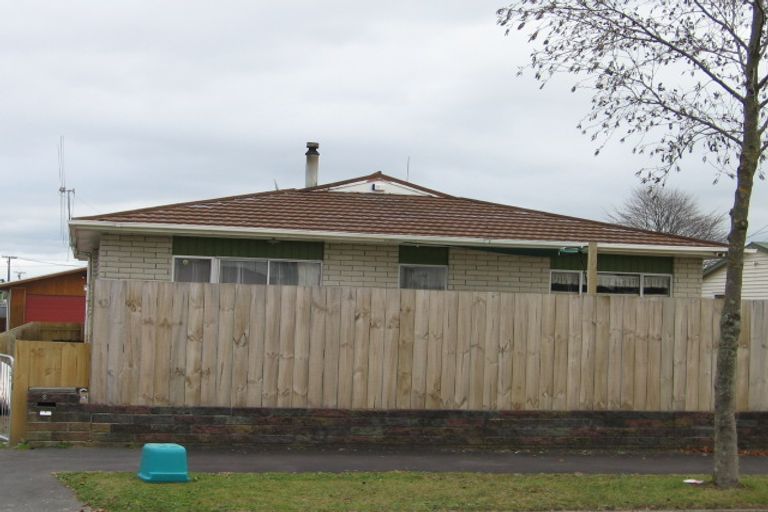 Photo of property in 8 Vernall Street, Nawton, Hamilton, 3200