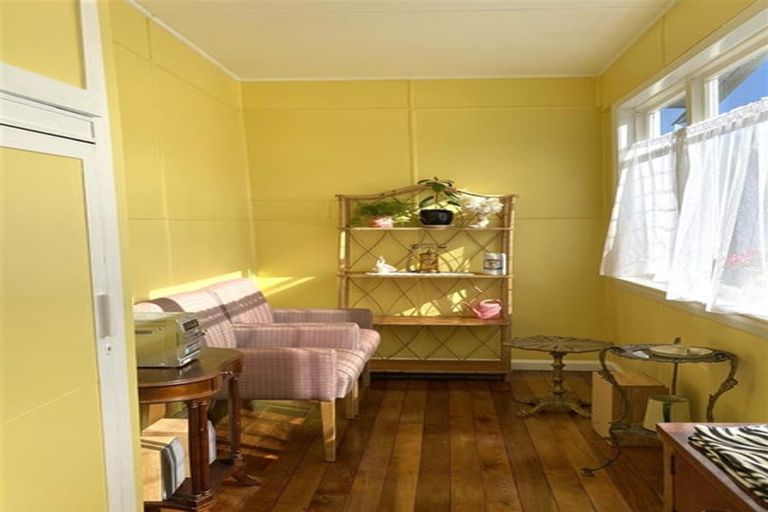 Photo of property in 66 Ranfurly Street, Runanga, 7803