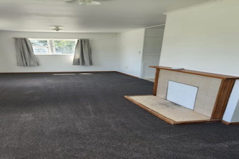 Photo of property in 34-40 Farnham Avenue, Highbury, Palmerston North, 4412