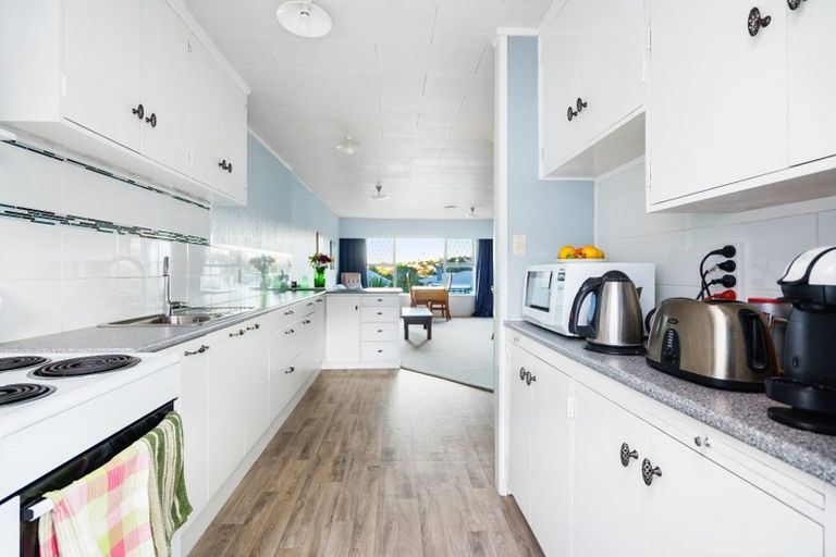 Photo of property in 368-370 Western Hills Drive, Avenues, Whangarei, 0110