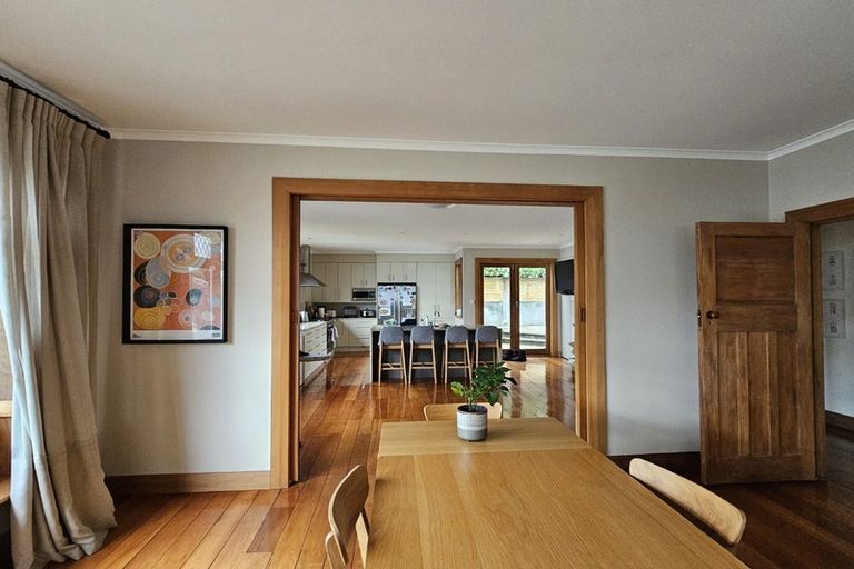 Photo of property in 1 Espin Crescent, Karori, Wellington, 6012