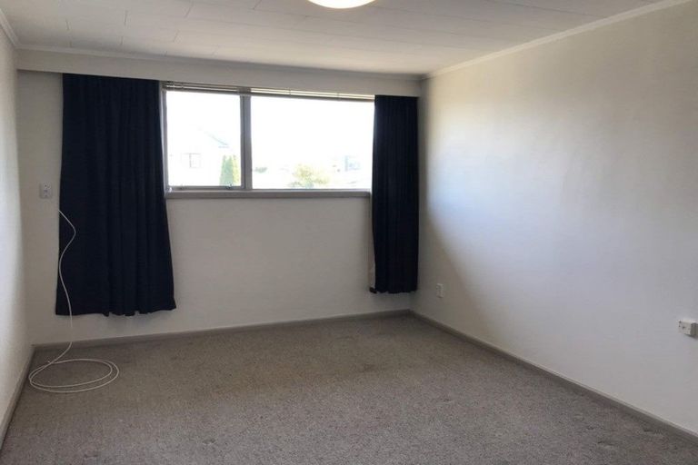 Photo of property in 150 Straven Road, Fendalton, Christchurch, 8014