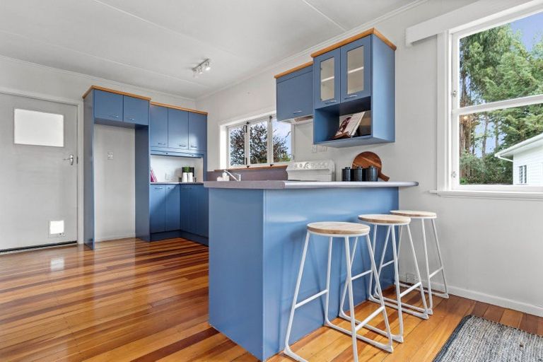 Photo of property in 7 Madden Place, Solway, Masterton, 5810