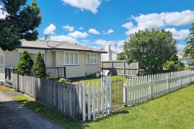 Photo of property in 57 Queen Road, Bellevue, Tauranga, 3110