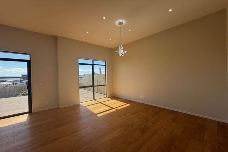 Photo of property in 10 Kowaitau Avenue, Beachlands, 2018