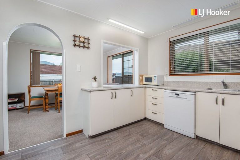 Photo of property in 16 Wickliffe Street, Mosgiel, 9024