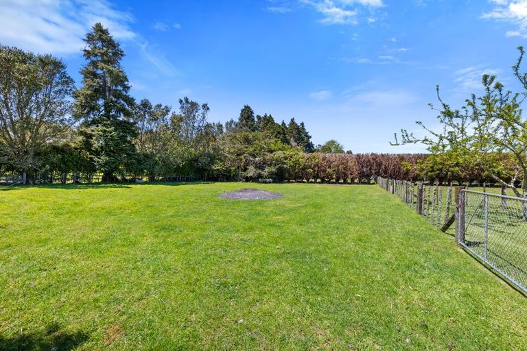 Photo of property in 25 Atkinson Road, Hurworth, New Plymouth, 4371