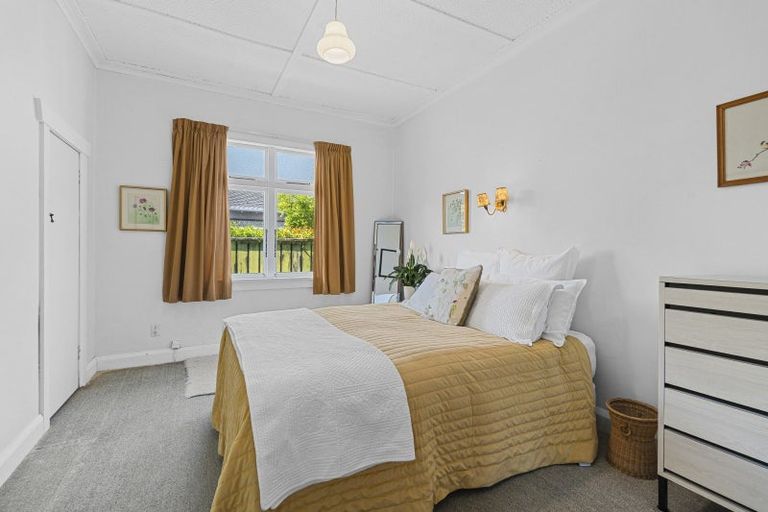 Photo of property in 6 French Street, Moturoa, New Plymouth, 4310