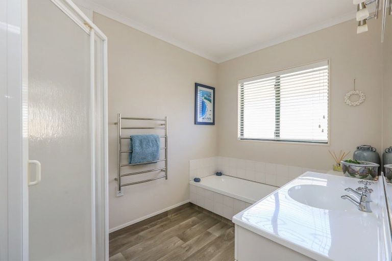 Photo of property in 34 Balmoral Street, Taradale, Napier, 4112