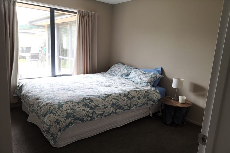Photo of property in 33 Robinia Place, Wigram, Christchurch, 8042