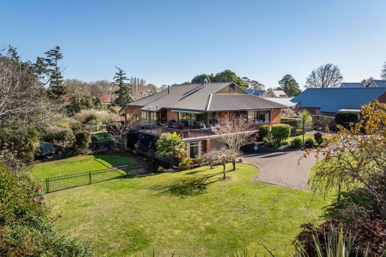 Photo of property in 1 Victoria Street, Cambridge, 3434