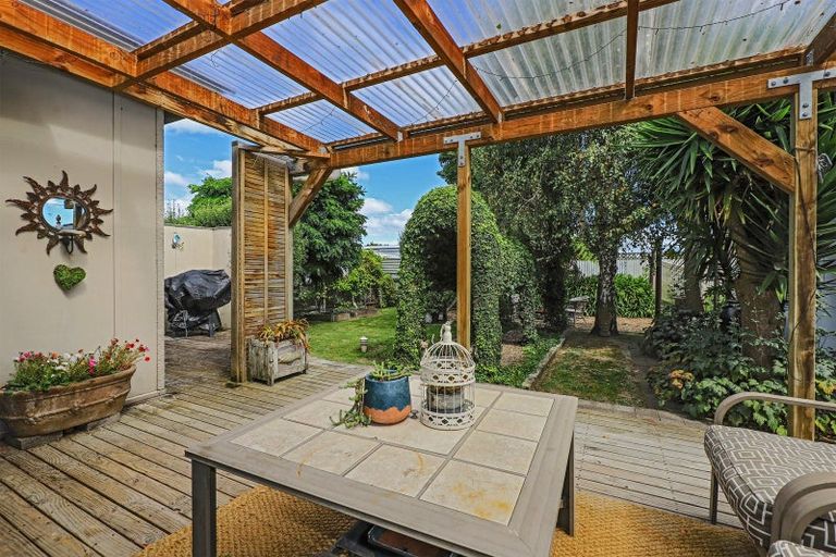 Photo of property in 23 The Loop, Meeanee, Napier, 4110