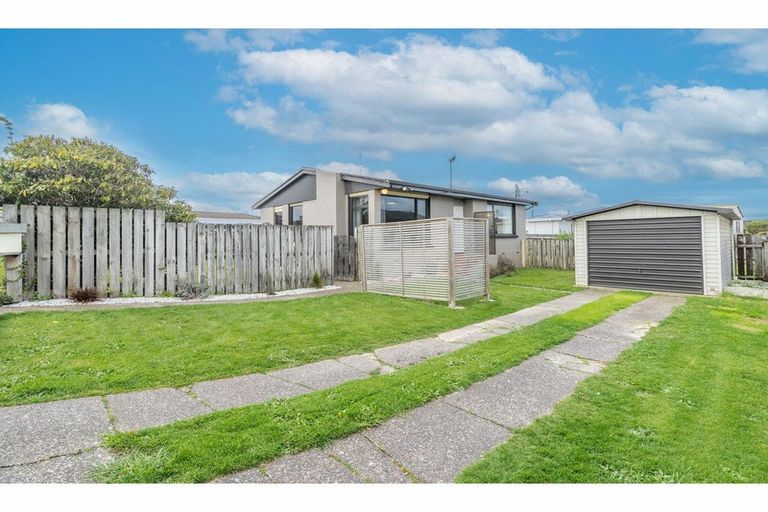 Photo of property in 17 Metzger Street, Georgetown, Invercargill, 9812