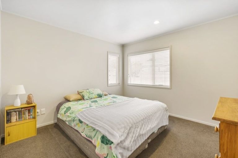 Photo of property in 77b Helvetia Road, Pukekohe, 2120