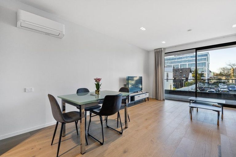 Photo of property in 9/35 Kilmore Street, Christchurch Central, Christchurch, 8013
