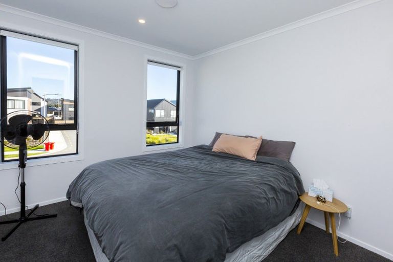 Photo of property in 25 Betty Boyes Street, Wallaceville, Upper Hutt, 5018