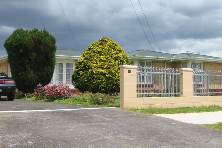 Photo of property in 28 Gifford Road, Papatoetoe, Auckland, 2025