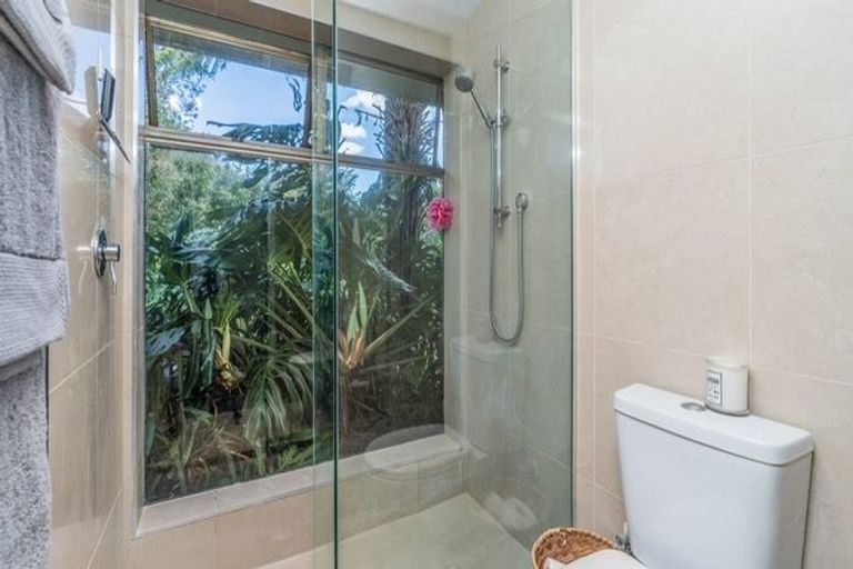 Photo of property in 11 O'leary Road, Pokeno, 2471