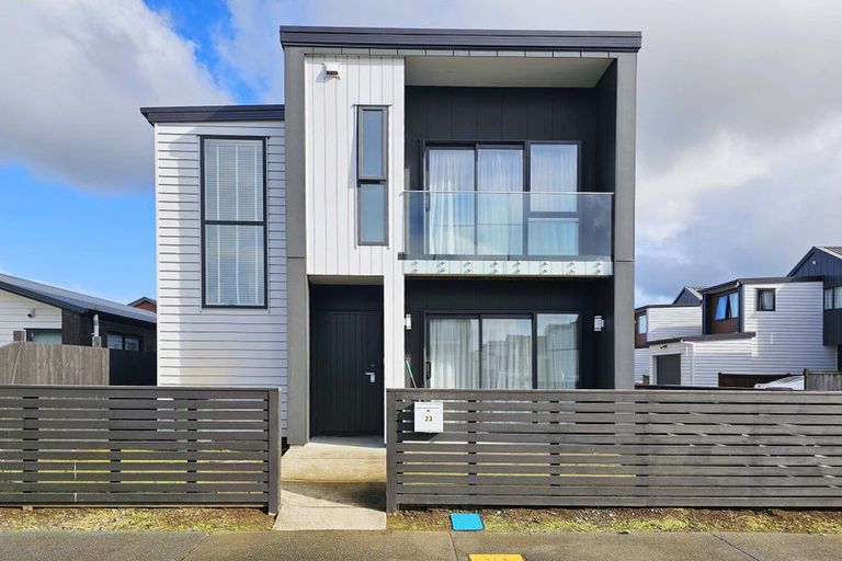 Photo of property in 23 Fredrick Hanson Road, Papakura, 2110