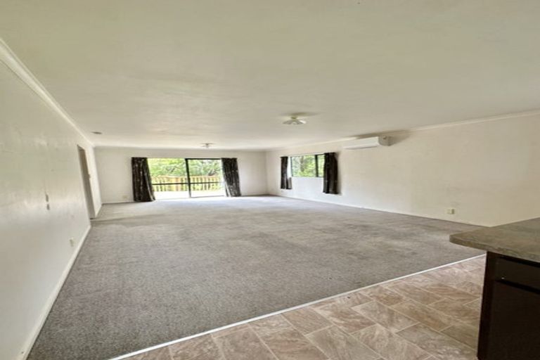 Photo of property in 268 Pine Valley Road, Dairy Flat, Silverdale, 0992