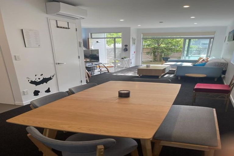 Photo of property in 8/59 The Parade, Island Bay, Wellington, 6023