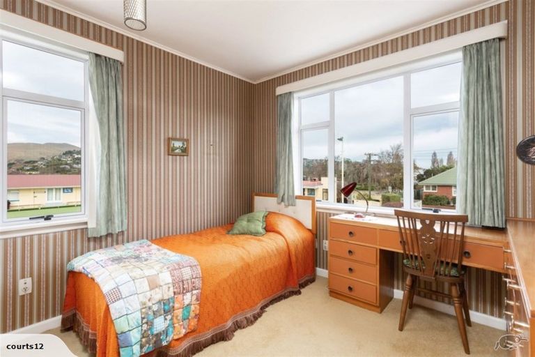 Photo of property in 13 Clouston Street, Saint Martins, Christchurch, 8022