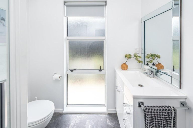 Photo of property in 5 Toi Street, Tawhero, Whanganui, 4501