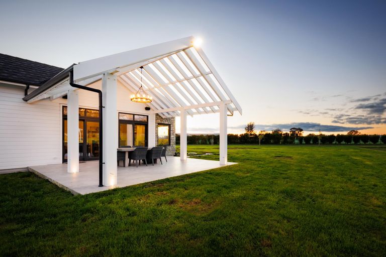 Photo of property in 18 Heatherlie Road, Colyton, Ashhurst, 4775