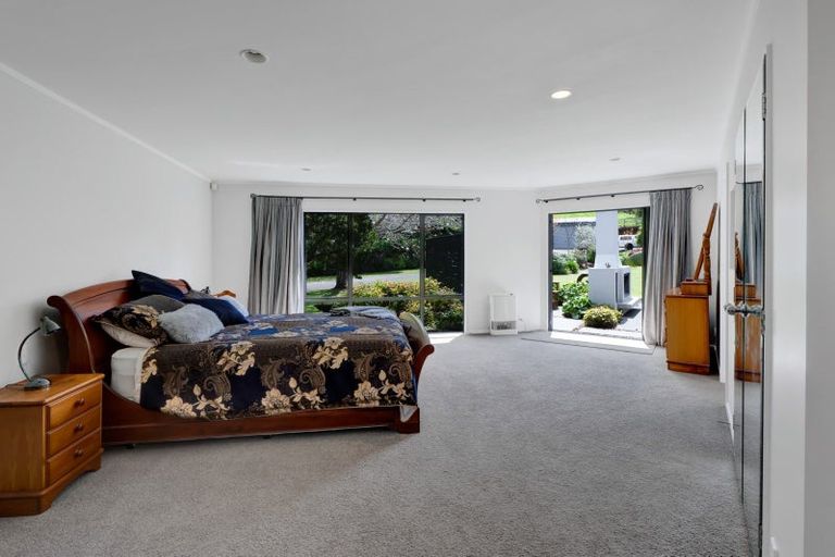 Photo of property in 371b Mangorei Road, Merrilands, New Plymouth, 4312