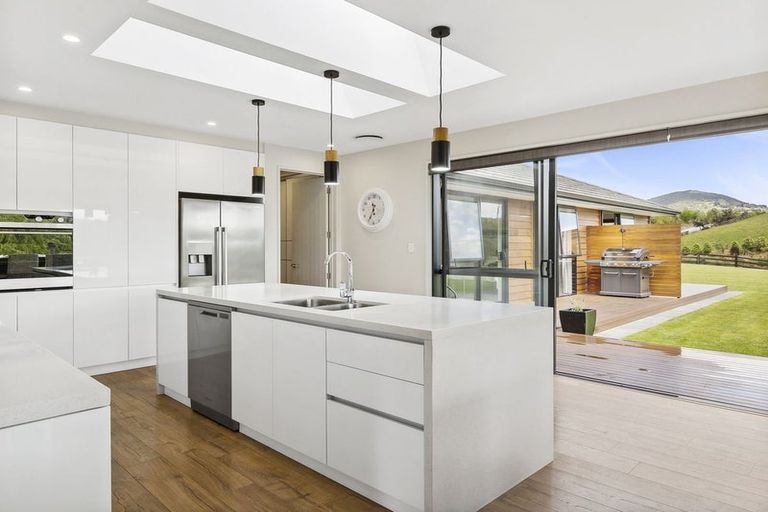 Photo of property in 47 Awa Toru Drive, Fairfield, Dunedin, 9018