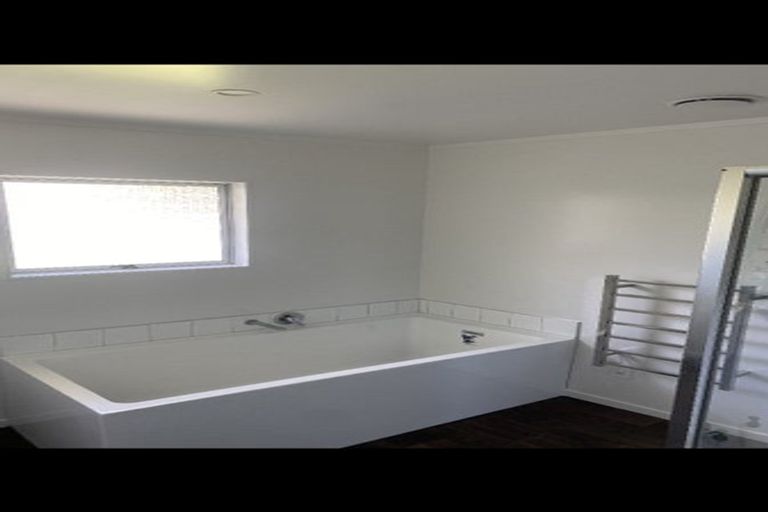 Photo of property in 18 Riley Place, Fitzroy, Hamilton, 3206