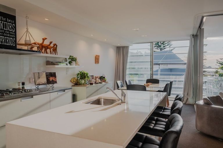 Photo of property in 5/22 Esplanade, Sumner, Christchurch, 8081