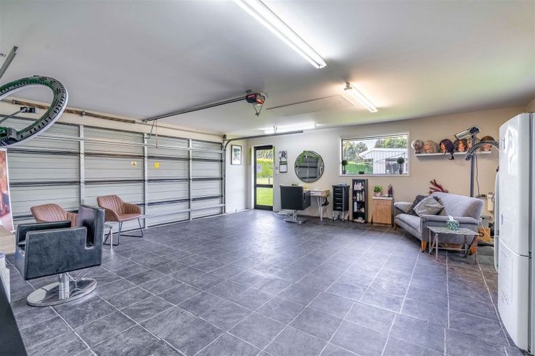 Photo of property in 123 Orion East, Makarewa, Invercargill, 9876