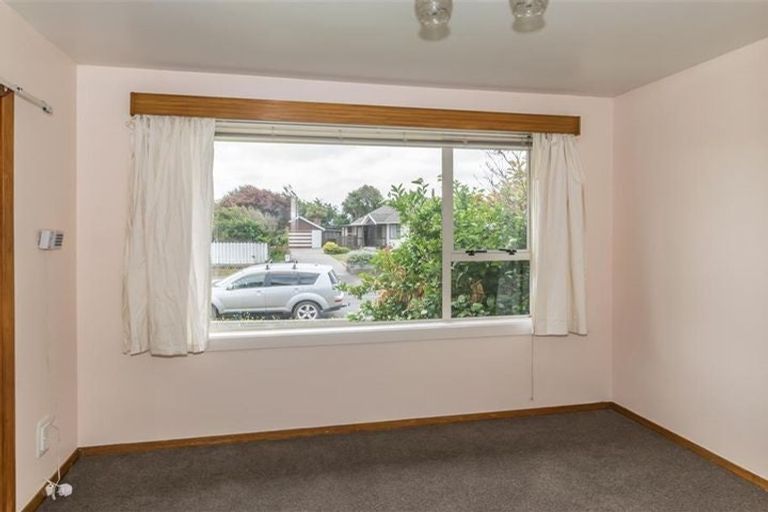 Photo of property in 47 Strathfield Avenue, Dallington, Christchurch, 8061