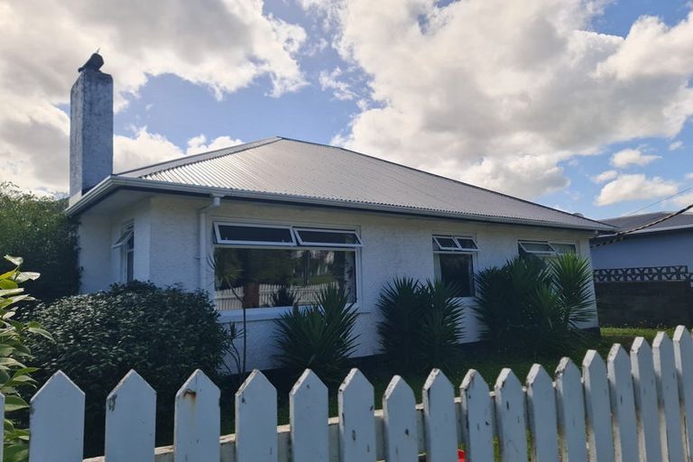 Photo of property in 37 Lorna Street, Lynmouth, New Plymouth, 4310