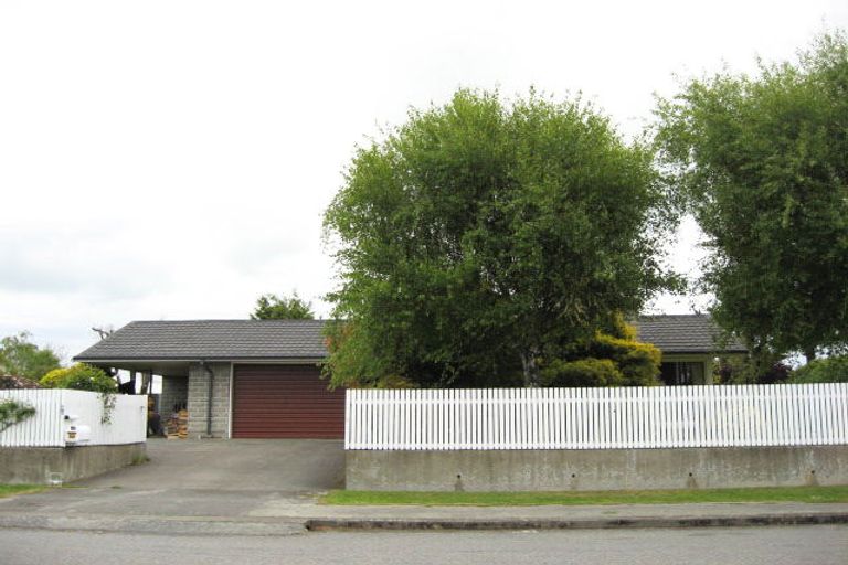 Photo of property in 49 Kinley Street, Rangiora, 7400