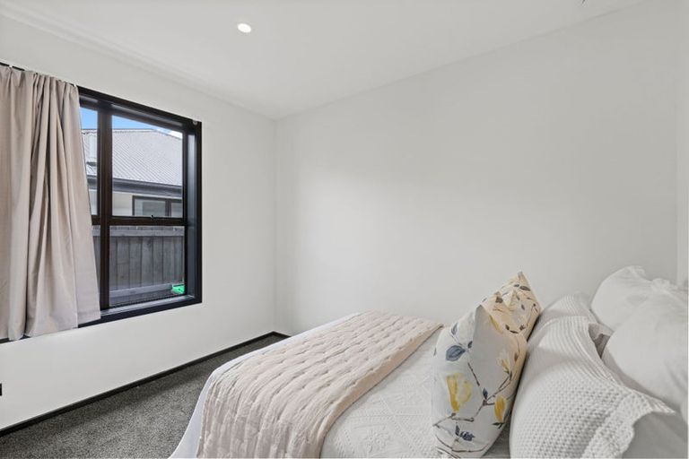 Photo of property in 1/18 Blighs Road, Strowan, Christchurch, 8052