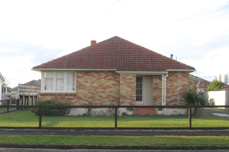 Photo of property in 15 Slim Street, Bader, Hamilton, 3206