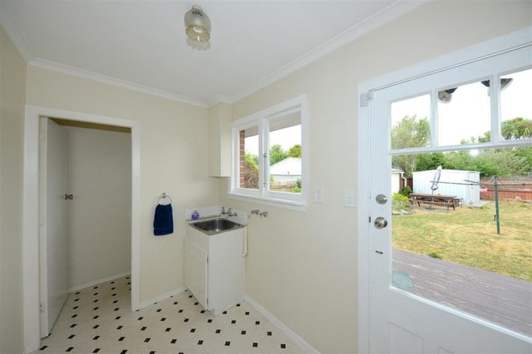 Photo of property in 11 Newport Street, Avondale, Christchurch, 8061